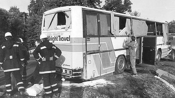 metallica tour bus accident